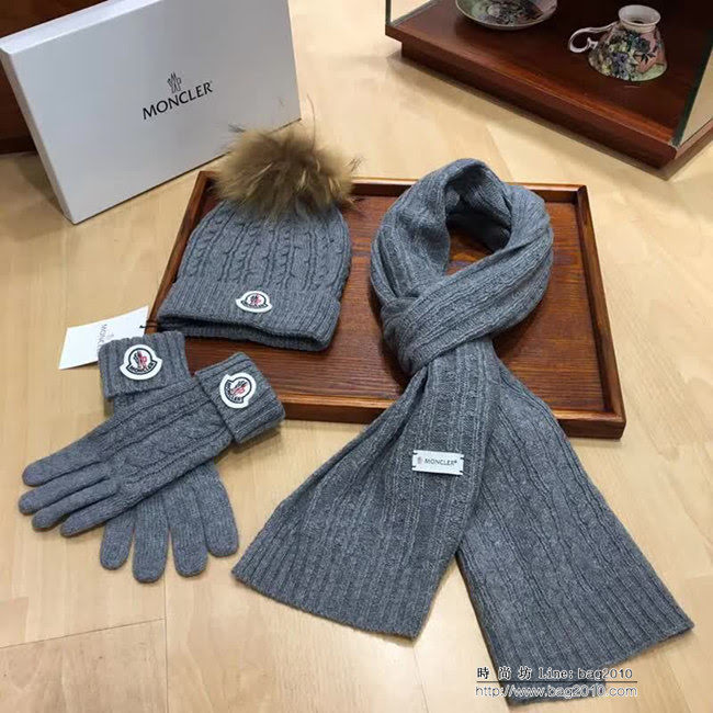 MONCIER蒙口 專櫃同步 新款羊絨配狐狸毛球 圍巾帽子和手套三件套 情侶款 LLWJ6435